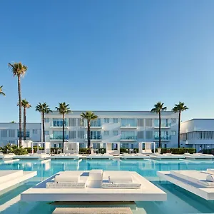 So White Resort Agia Napa